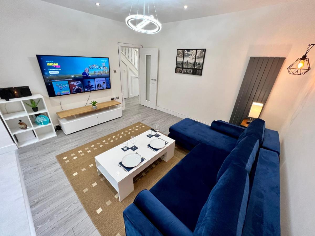 ロンドン Wembley Stadium 5 Star Brand New Luxury Sleeps 14 With Parkingヴィラ エクステリア 写真